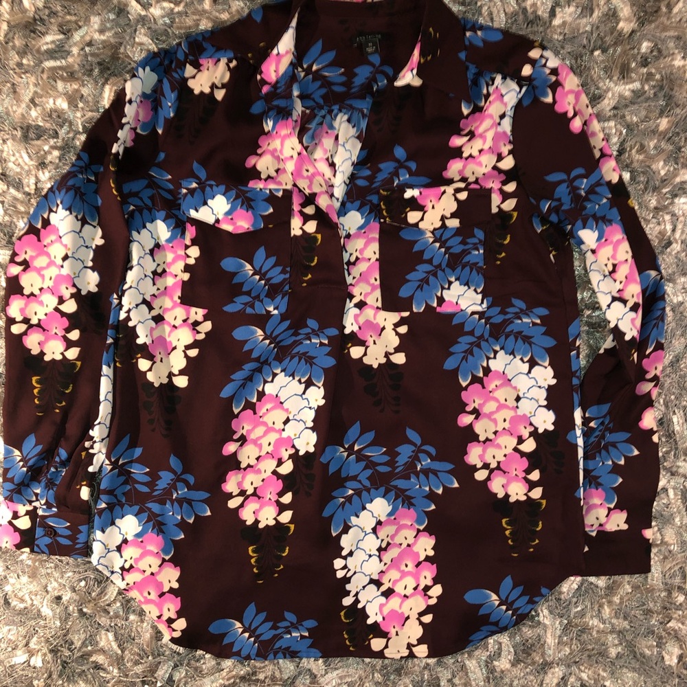 Ann Taylor Floral XSmall Top